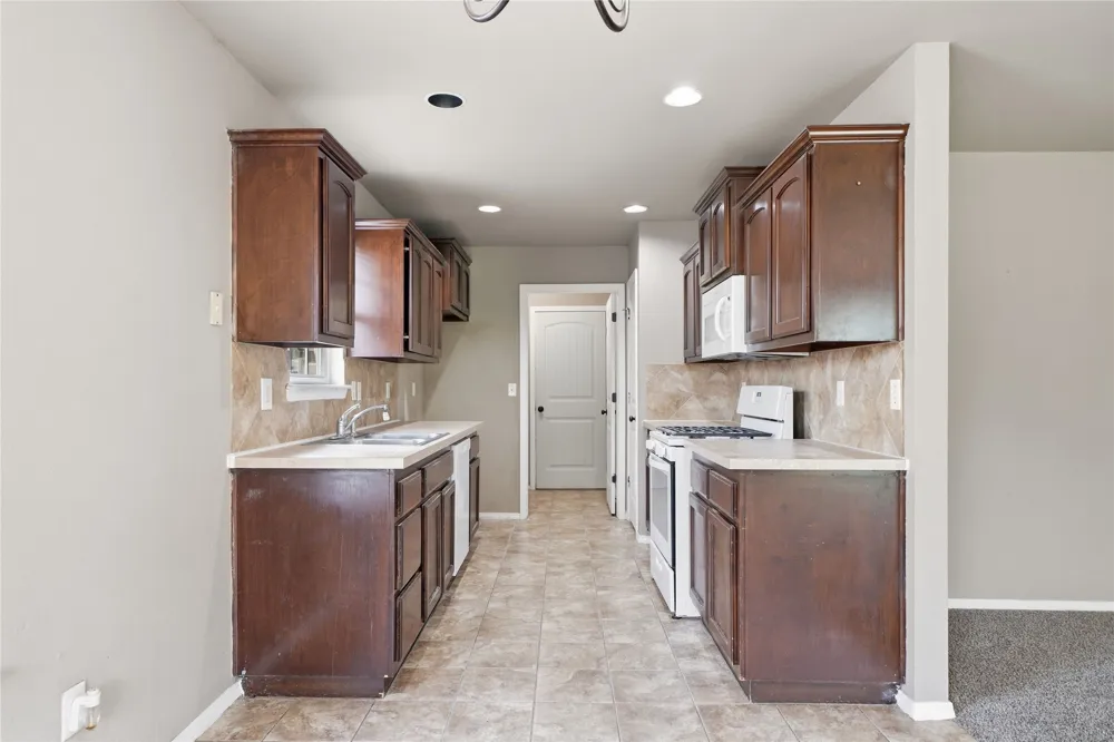 612 Ross Street Sapulpa, OK 74066