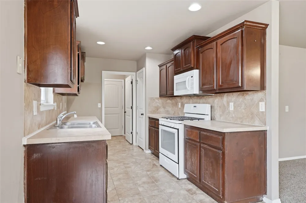 612 Ross Street Sapulpa, OK 74066