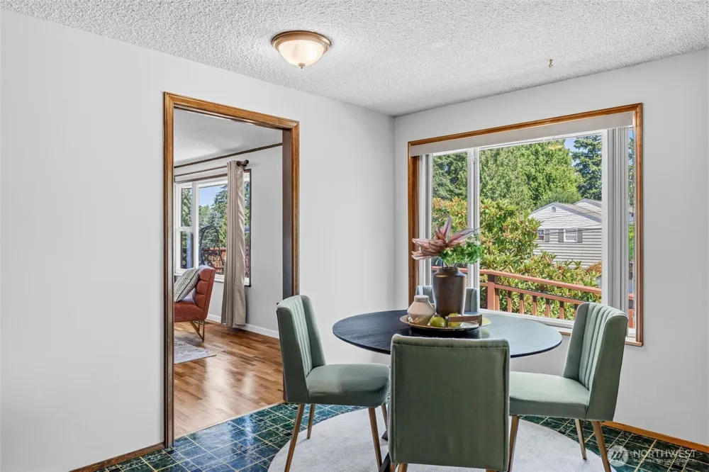 16613 19th Avenue SW Burien, WA 98166