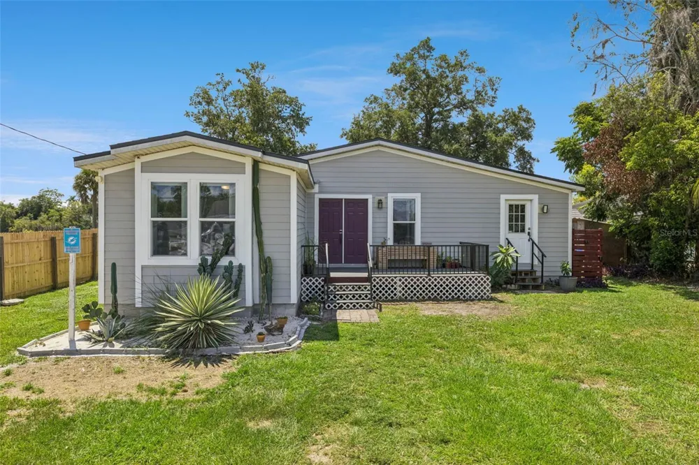 653 LAKE MOBILE DRIVE Altamonte Springs, FL 32701