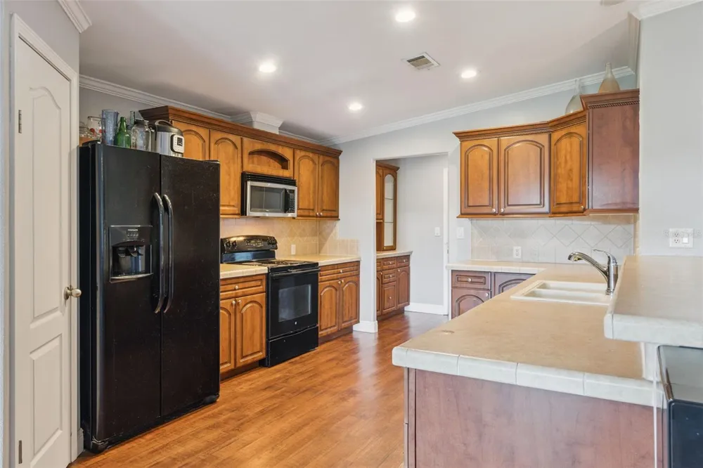 653 LAKE MOBILE DRIVE Altamonte Springs, FL 32701
