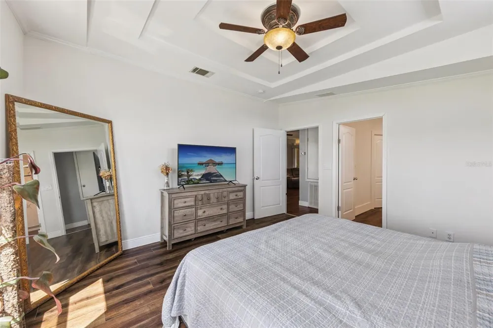 653 LAKE MOBILE DRIVE Altamonte Springs, FL 32701