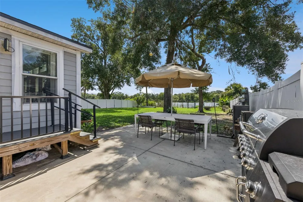 653 LAKE MOBILE DRIVE Altamonte Springs, FL 32701