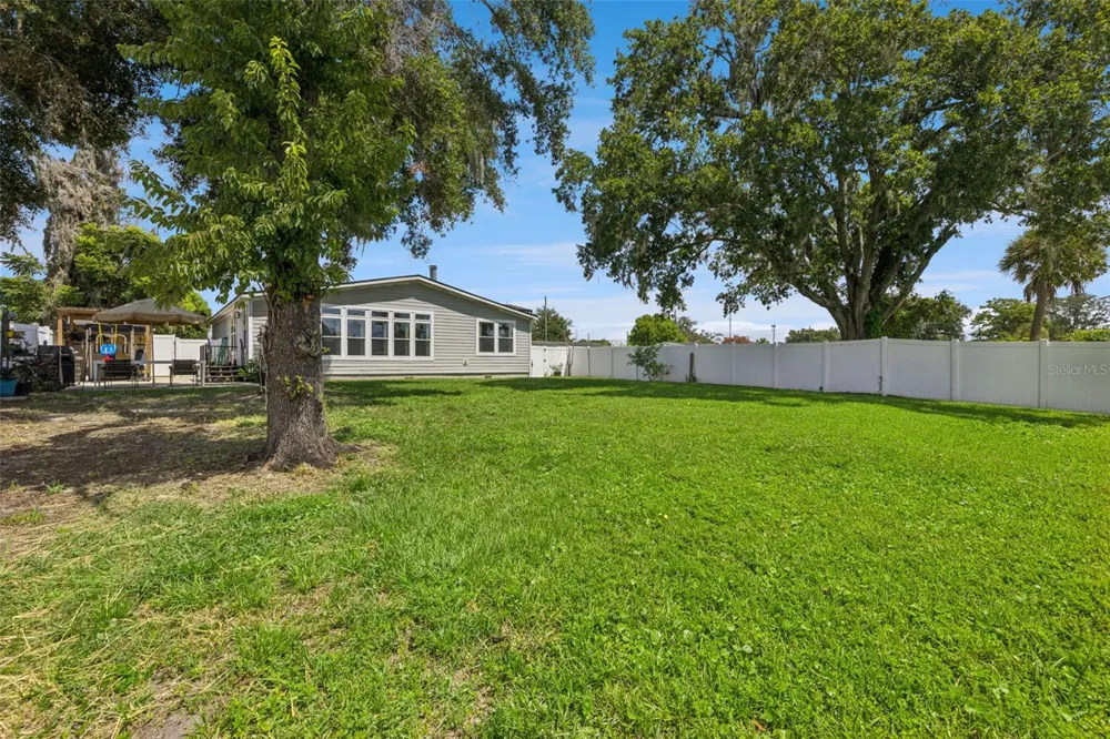 653 LAKE MOBILE DRIVE Altamonte Springs, FL 32701