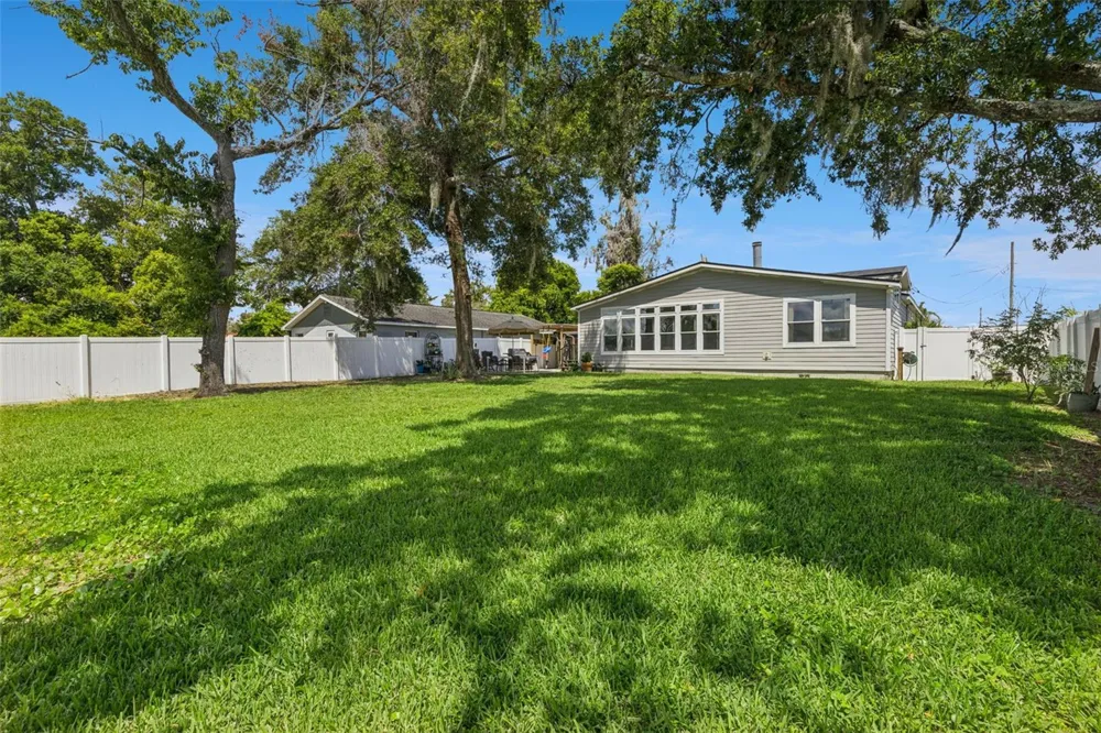 653 LAKE MOBILE DRIVE Altamonte Springs, FL 32701