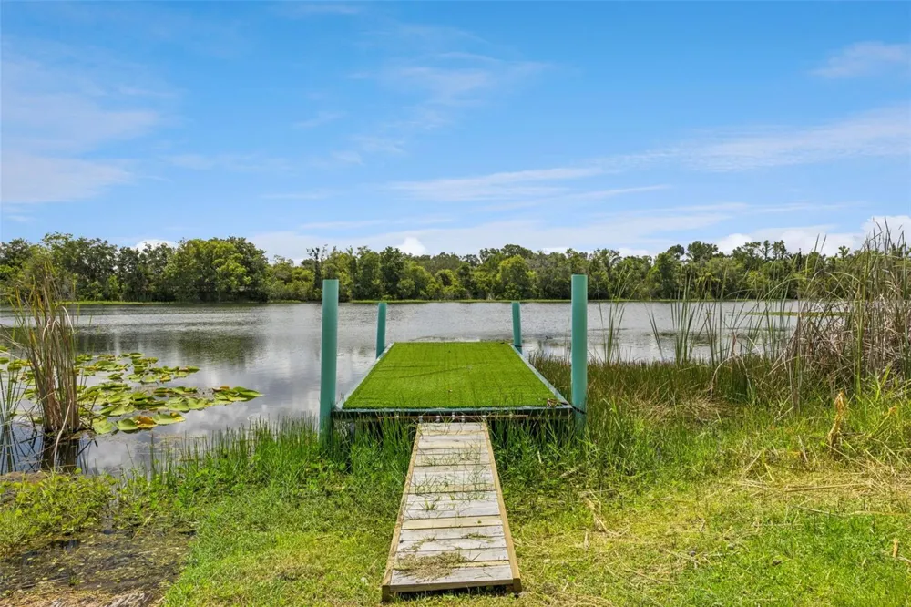 653 LAKE MOBILE DRIVE Altamonte Springs, FL 32701