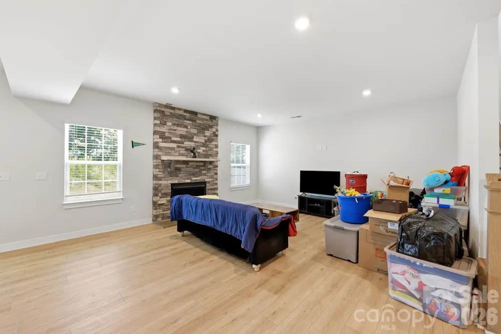 3099 Mancini Road Spartanburg, SC 29307