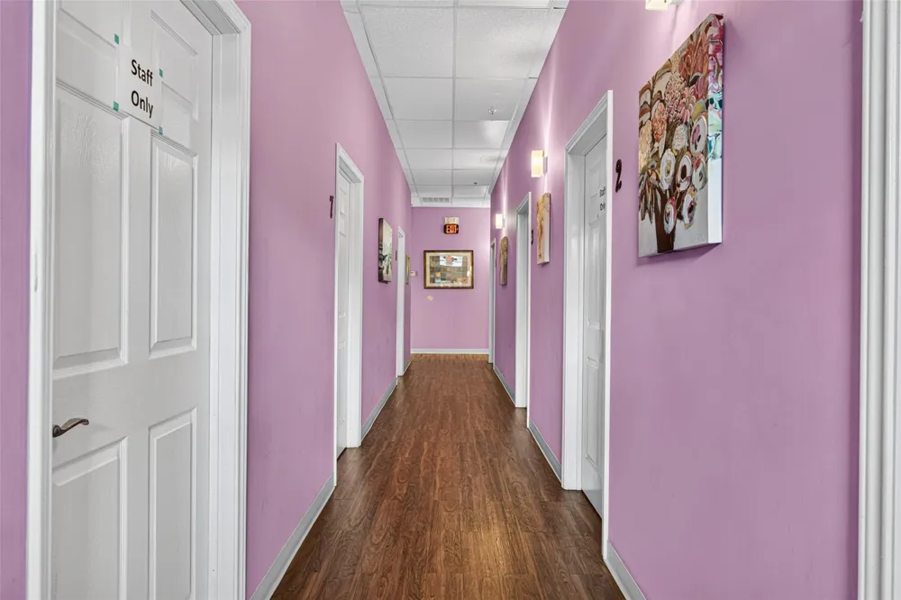 12989 Bellaire Boulevard #7 Houston, TX 77072