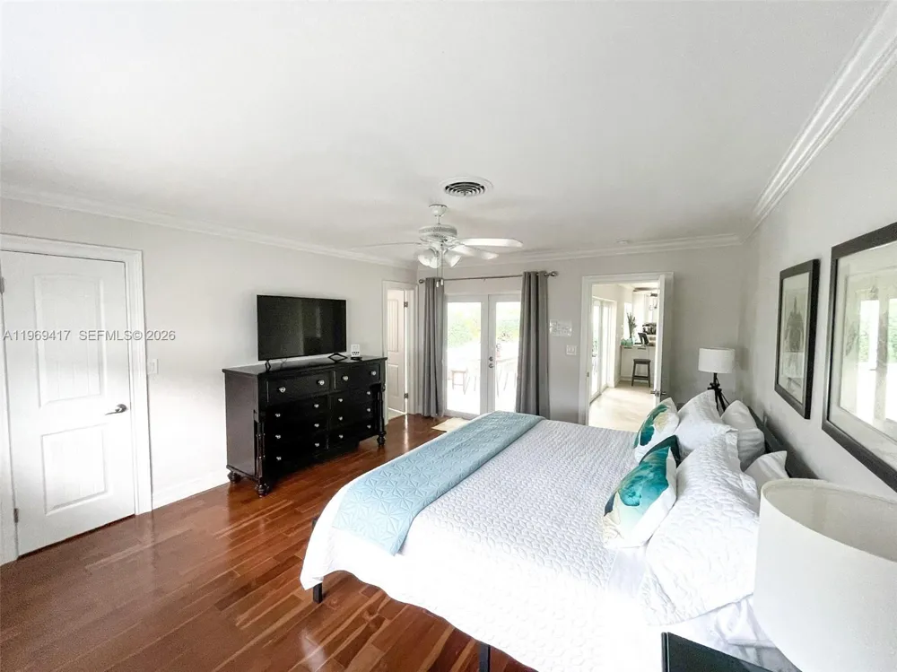 2932 NE 36th St Lighthouse Point, FL 33064