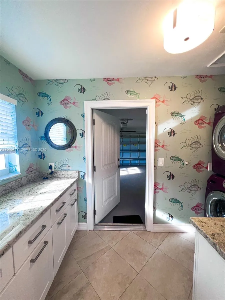2932 NE 36th St Lighthouse Point, FL 33064