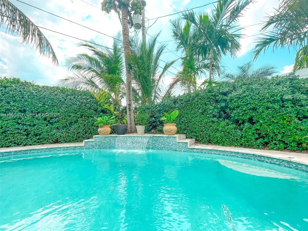 2932 NE 36th St Lighthouse Point, FL 33064