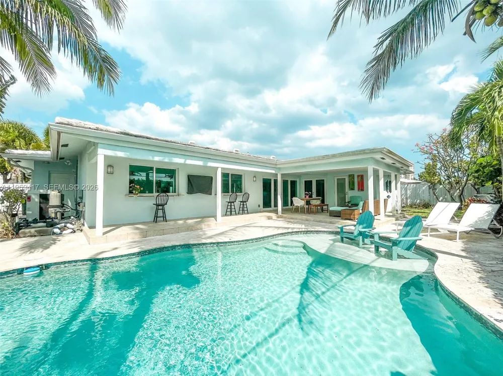 2932 NE 36th St Lighthouse Point, FL 33064