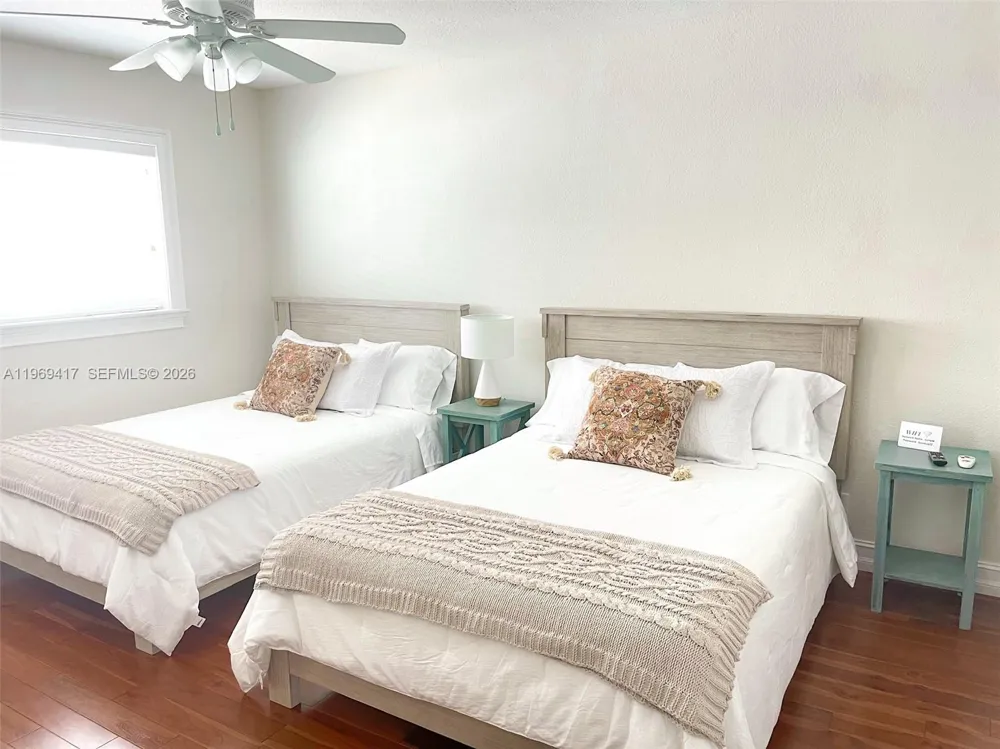 2932 NE 36th St Lighthouse Point, FL 33064