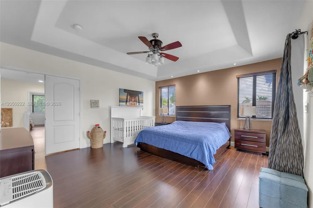 15454 SW 41st Ter Miami, FL 33185