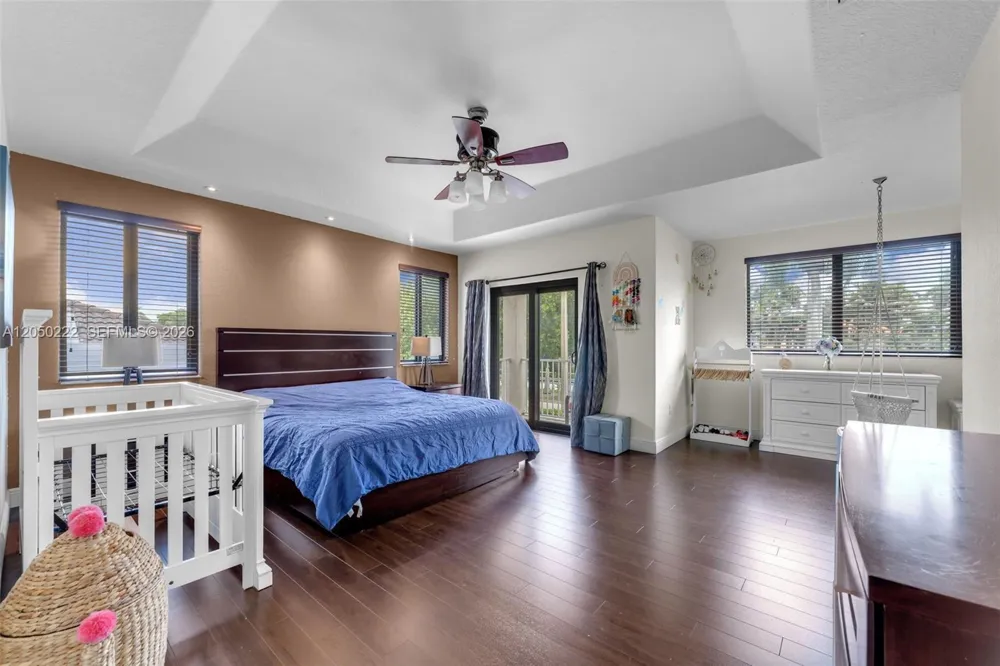 15454 SW 41st Ter Miami, FL 33185