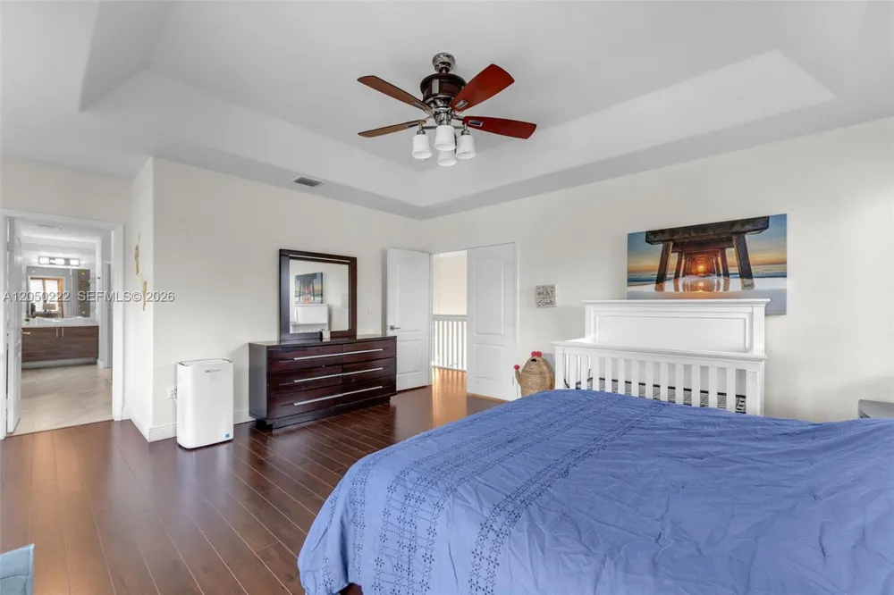 15454 SW 41st Ter Miami, FL 33185