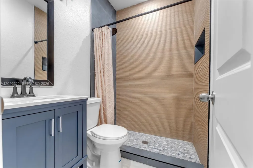 15454 SW 41st Ter Miami, FL 33185