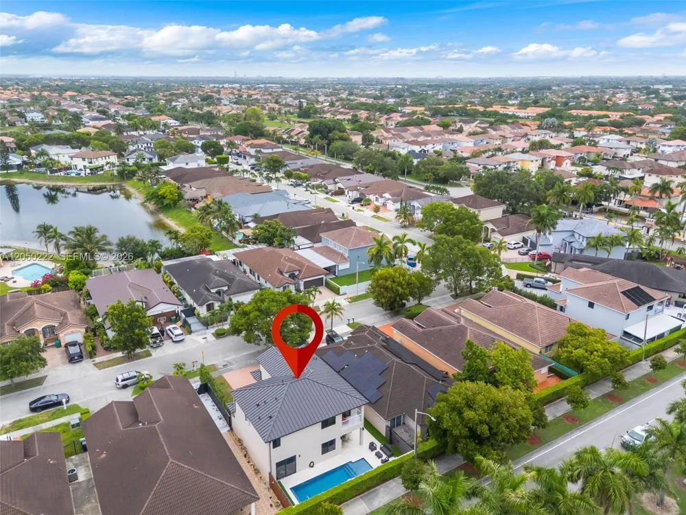 15454 SW 41st Ter Miami, FL 33185