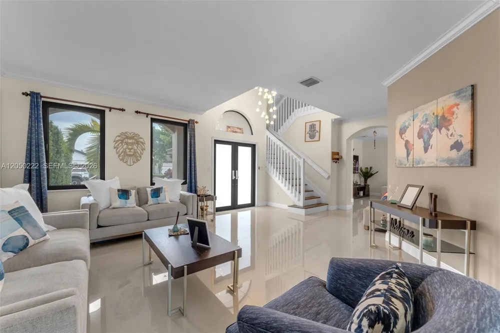 15454 SW 41st Ter Miami, FL 33185
