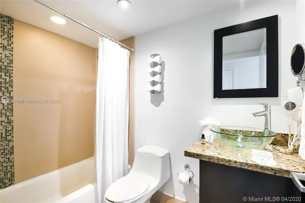290 Bal Bay Dr #107 Bal Harbour, FL 33154