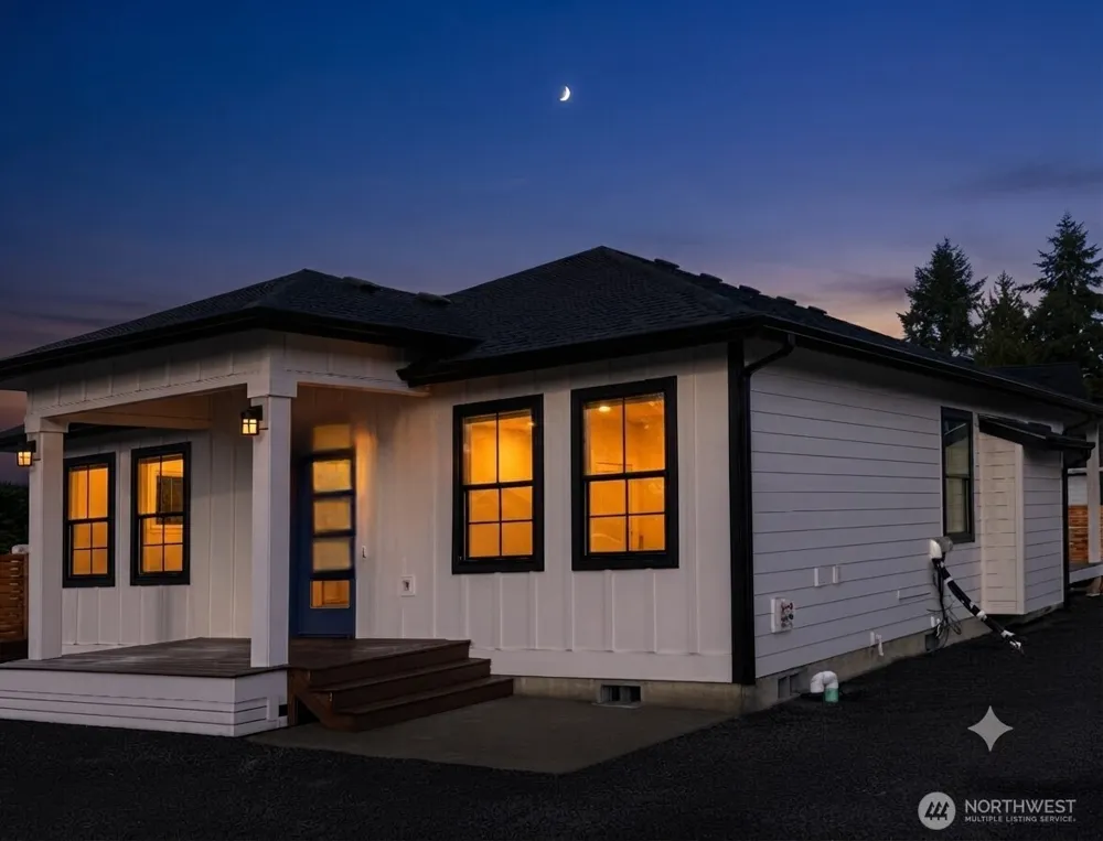 446 Salina Cruz Avenue SW Ocean Shores, WA 98569
