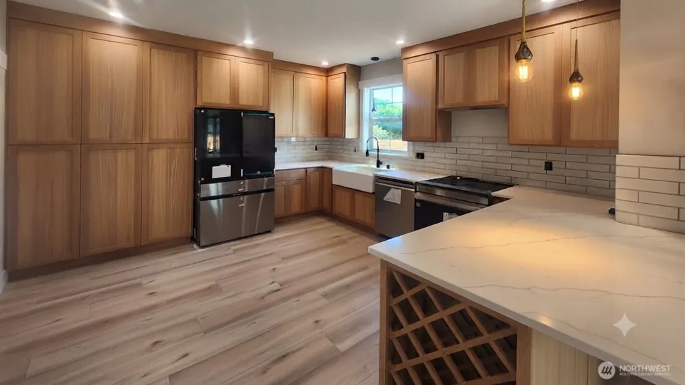 446 Salina Cruz Avenue SW Ocean Shores, WA 98569