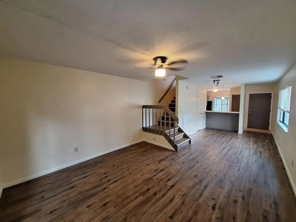 6111 SW 8TH PLACE Gainesville, FL 32607