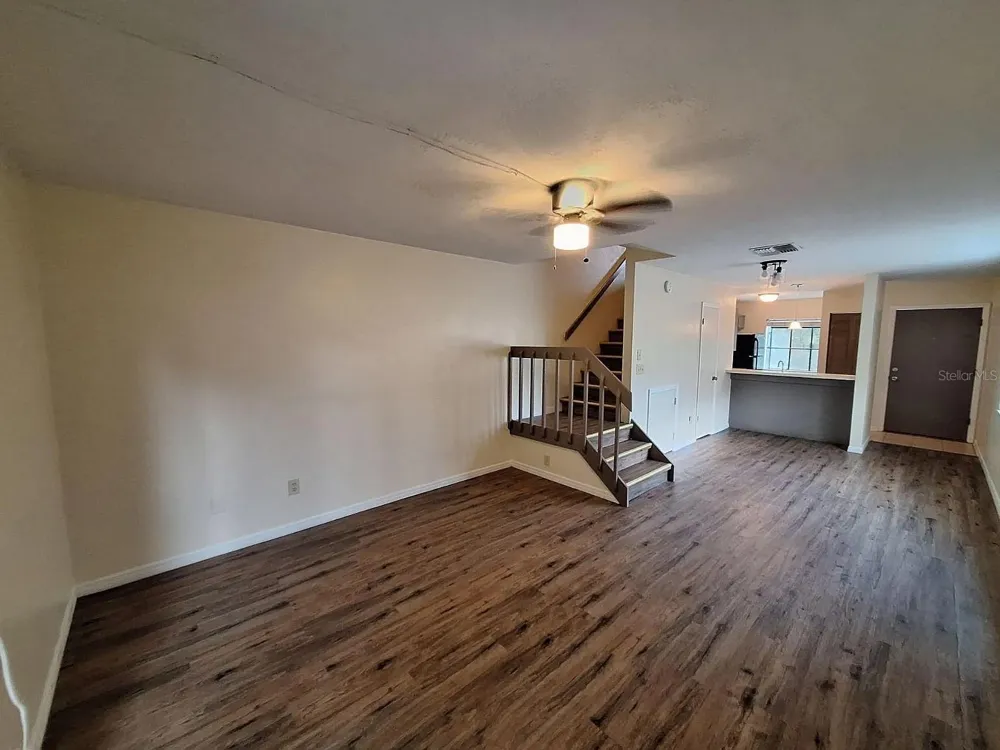 6111 SW 8TH PLACE Gainesville, FL 32607
