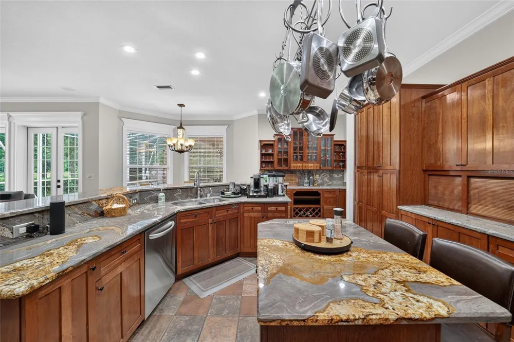 7050 SE 12TH CIRCLE ocala, FL 34480