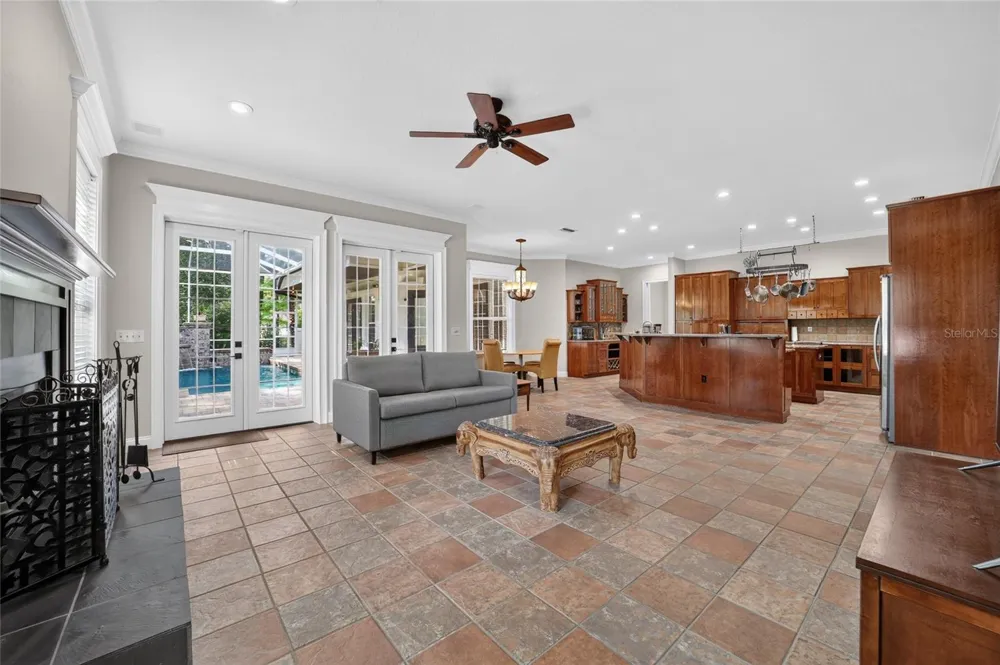 7050 SE 12TH CIRCLE ocala, FL 34480