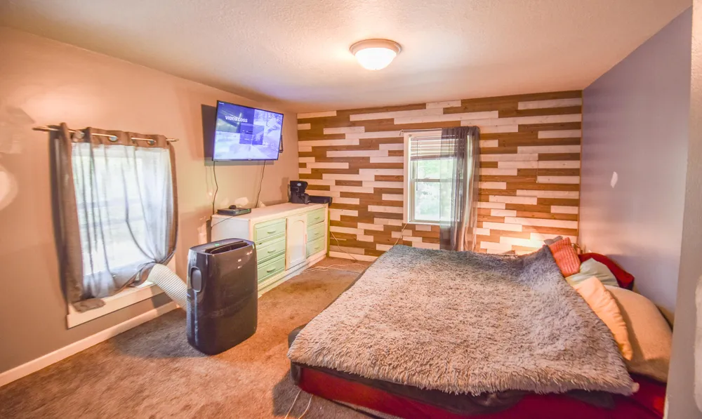 135 S Manning Street Hillsdale, MI 49242