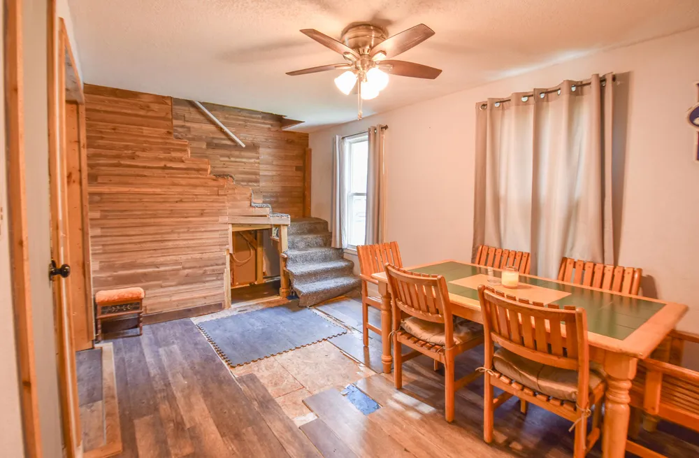 135 S Manning Street Hillsdale, MI 49242