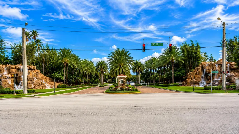 6665 VIA REGINA Boca Raton, FL 33433