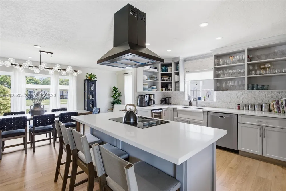 9123 SW 181st St Palmetto Bay, FL 33157