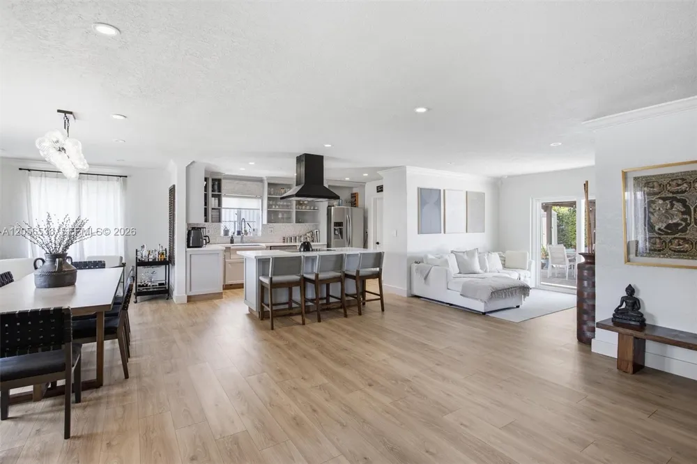 9123 SW 181st St Palmetto Bay, FL 33157
