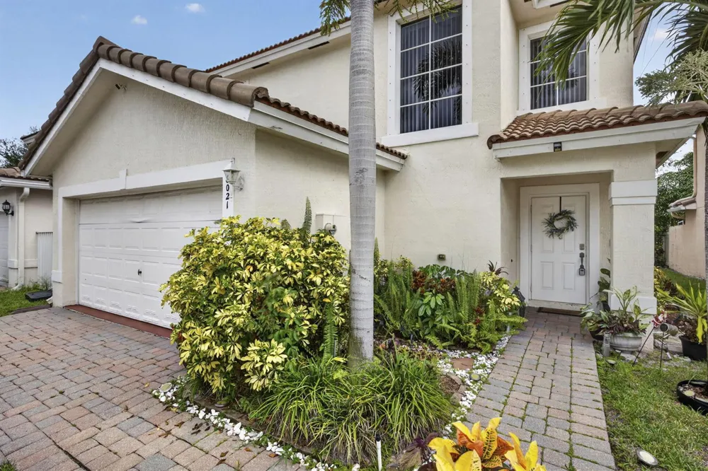 6021 Adriatic Way West Palm Beach, FL 33413