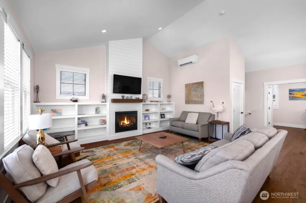 32 Ocean Tide Lane Pacific Beach, WA 98571