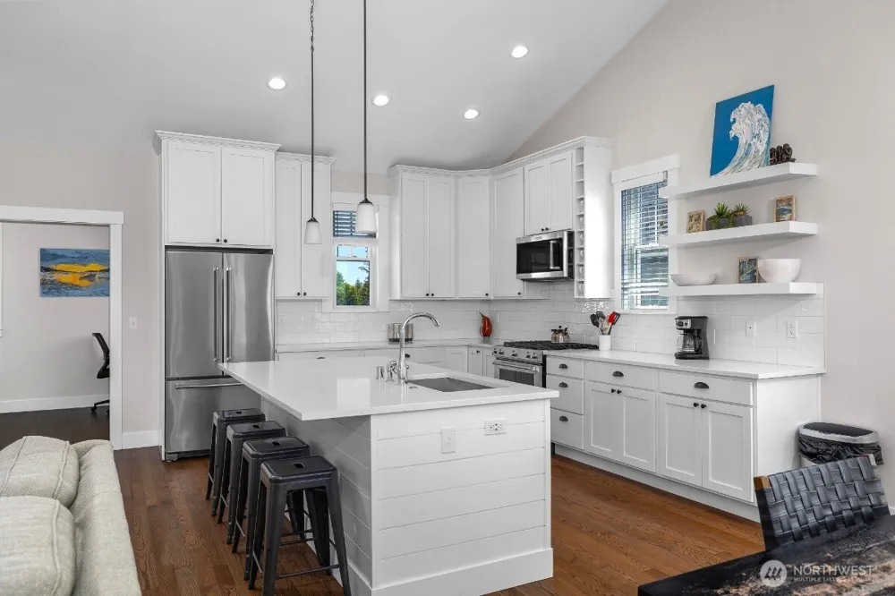 32 Ocean Tide Lane Pacific Beach, WA 98571