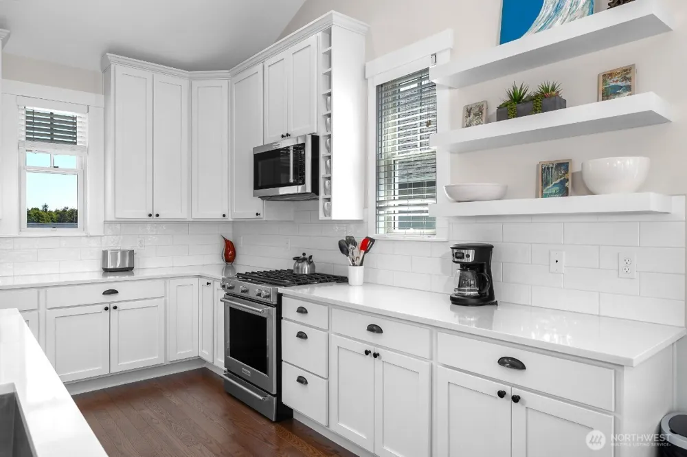 32 Ocean Tide Lane Pacific Beach, WA 98571