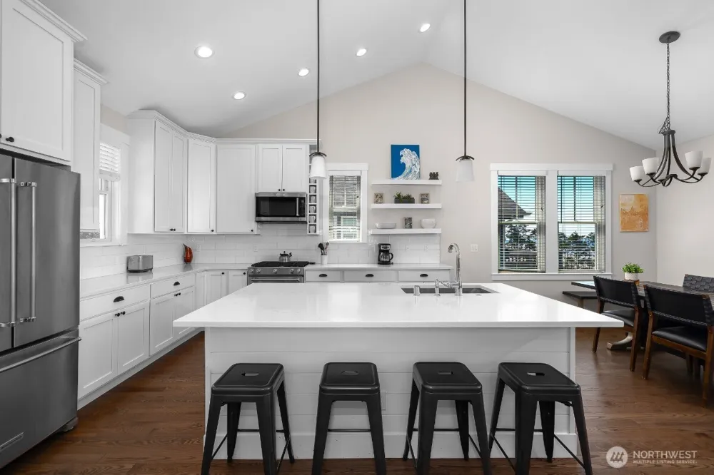 32 Ocean Tide Lane Pacific Beach, WA 98571