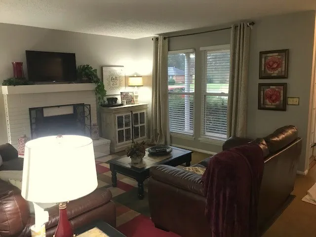 2075 Stonebrook Dr Murfreesboro, TN 37128