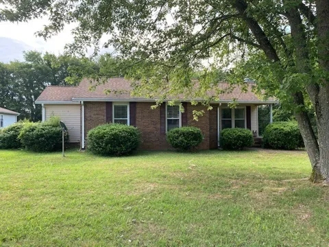 2075 Stonebrook Dr
