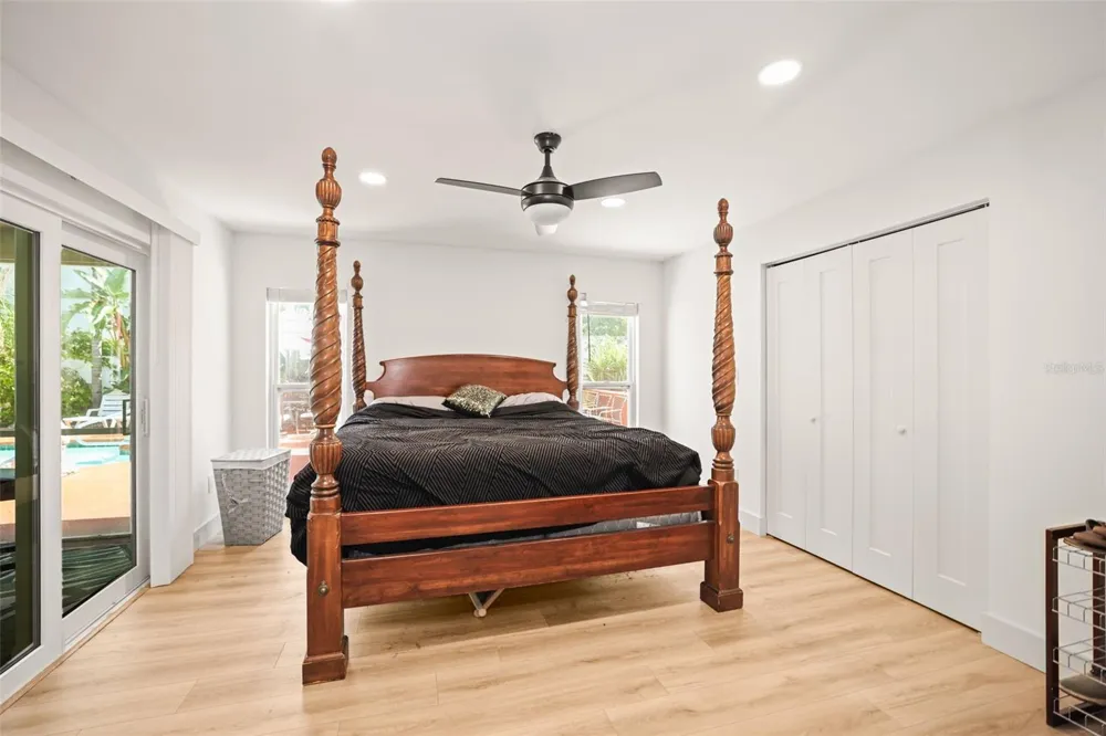 1981 CASTILLE DRIVE Dunedin, FL 34698
