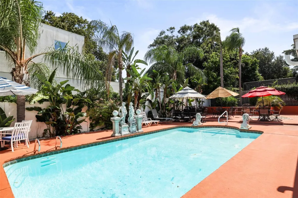 1981 CASTILLE DRIVE Dunedin, FL 34698