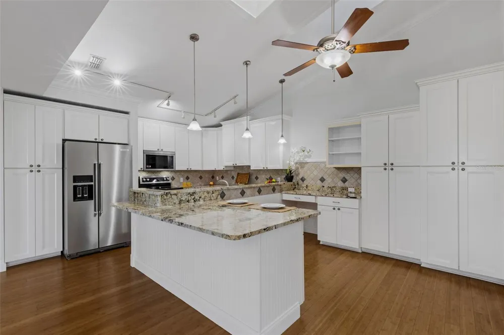 1154 WATERFALL LANE #n/a Lakeland, FL 33803