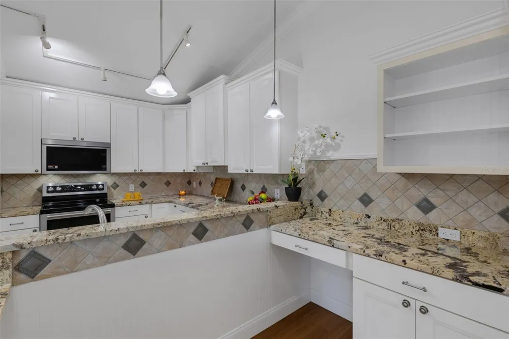 1154 WATERFALL LANE #n/a Lakeland, FL 33803