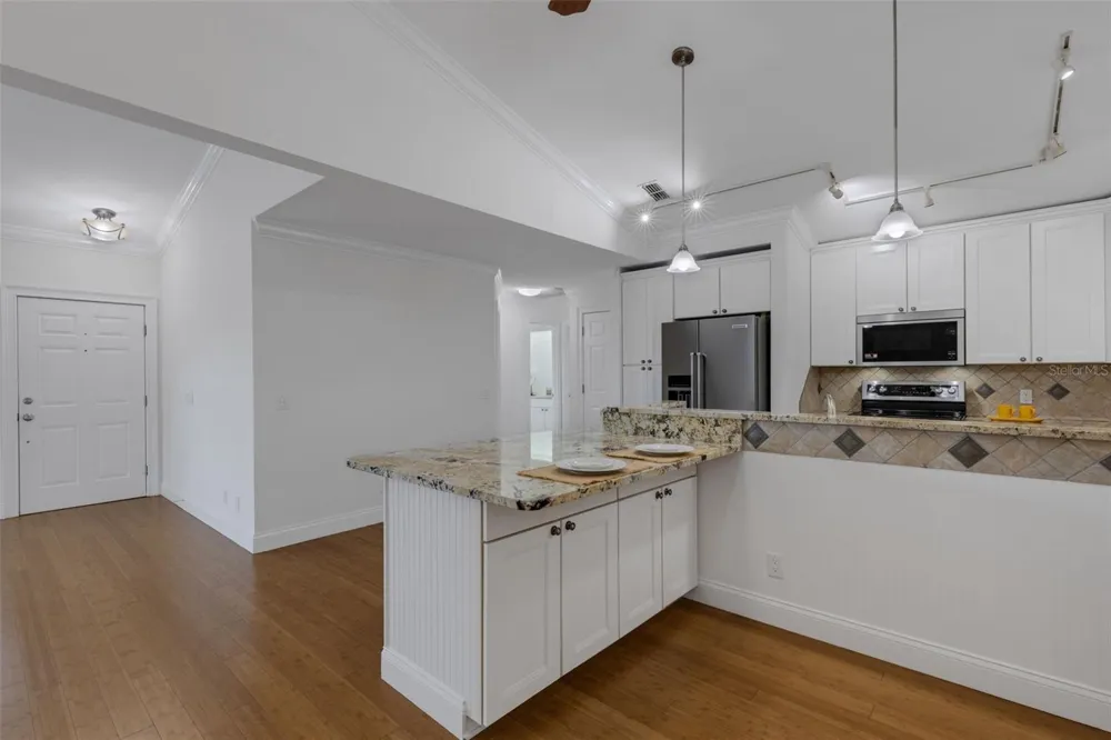 1154 WATERFALL LANE #n/a Lakeland, FL 33803