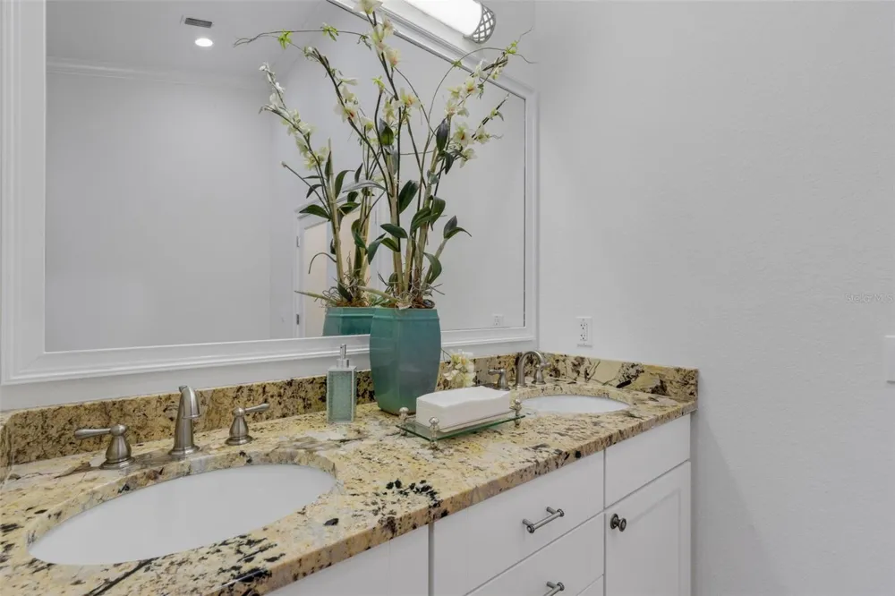 1154 WATERFALL LANE #n/a Lakeland, FL 33803
