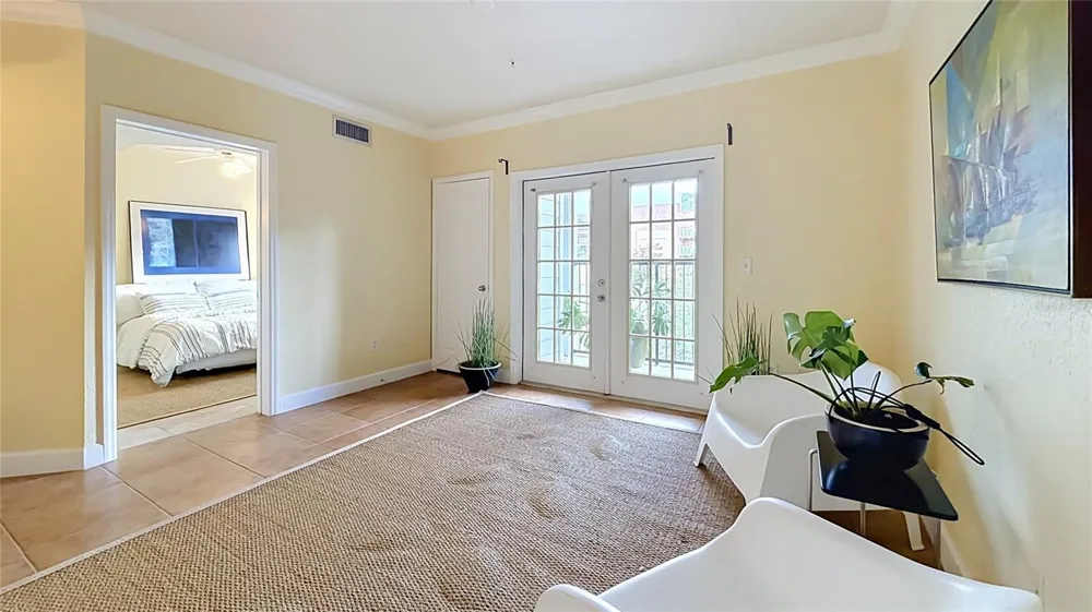 202 E SOUTH STREET #4040 Orlando, FL 32801