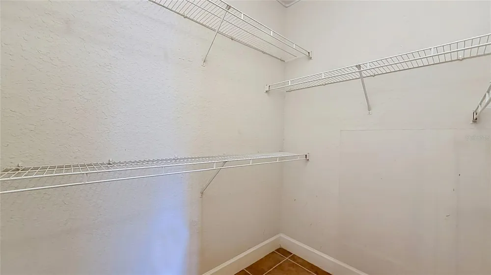 202 E SOUTH STREET #4040 Orlando, FL 32801
